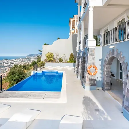 La Terrasse Palheiro Village With Private Pool By Hr Madeira Villa