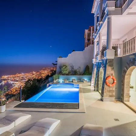 La Terrasse Palheiro Village With Private Pool By Hr Madeira Villa
